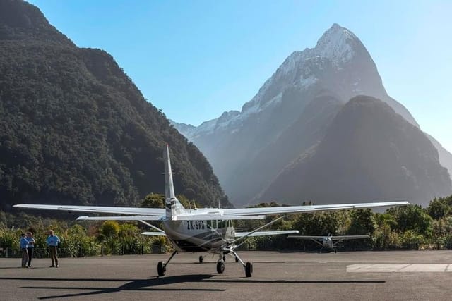 Milford Sound Fly Back